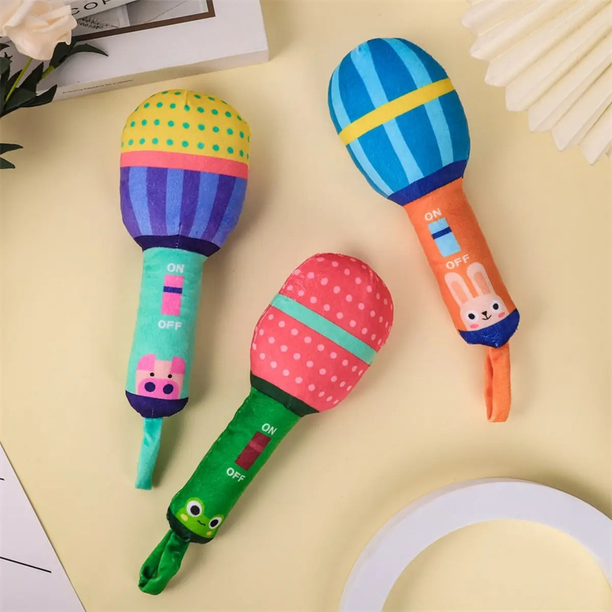 Microphone Chew Toy, Squeaky Fun for Dogs & Cats_CWMM5467