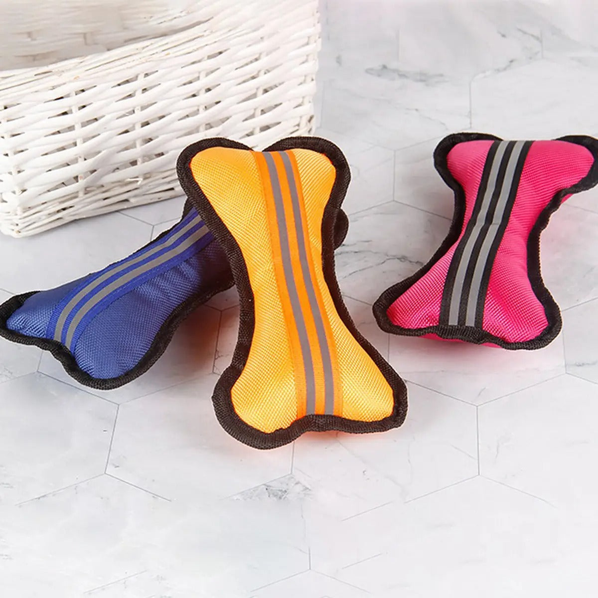 Glow Bone Chew Toy, Squeaky Fun for Cats & Dogs_CWMM5459