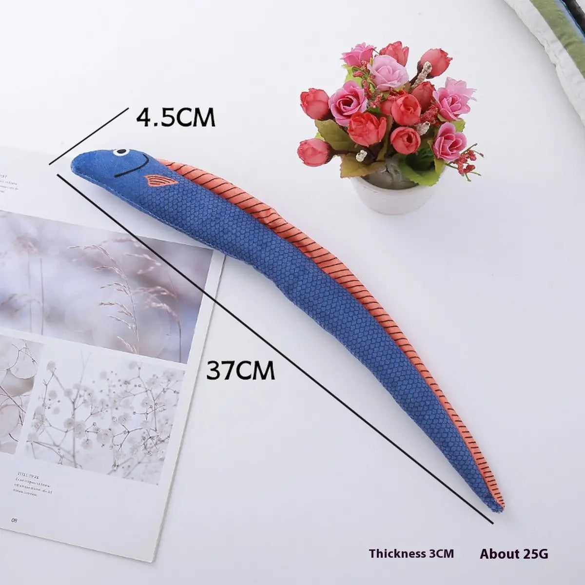 Crinkle Catnip Eel Toy for Interactive Play_CWMM5400