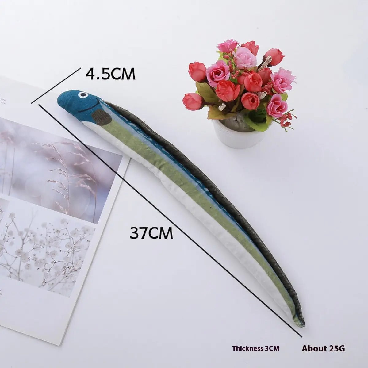 Crinkle Catnip Eel Toy for Interactive Play_CWMM5400