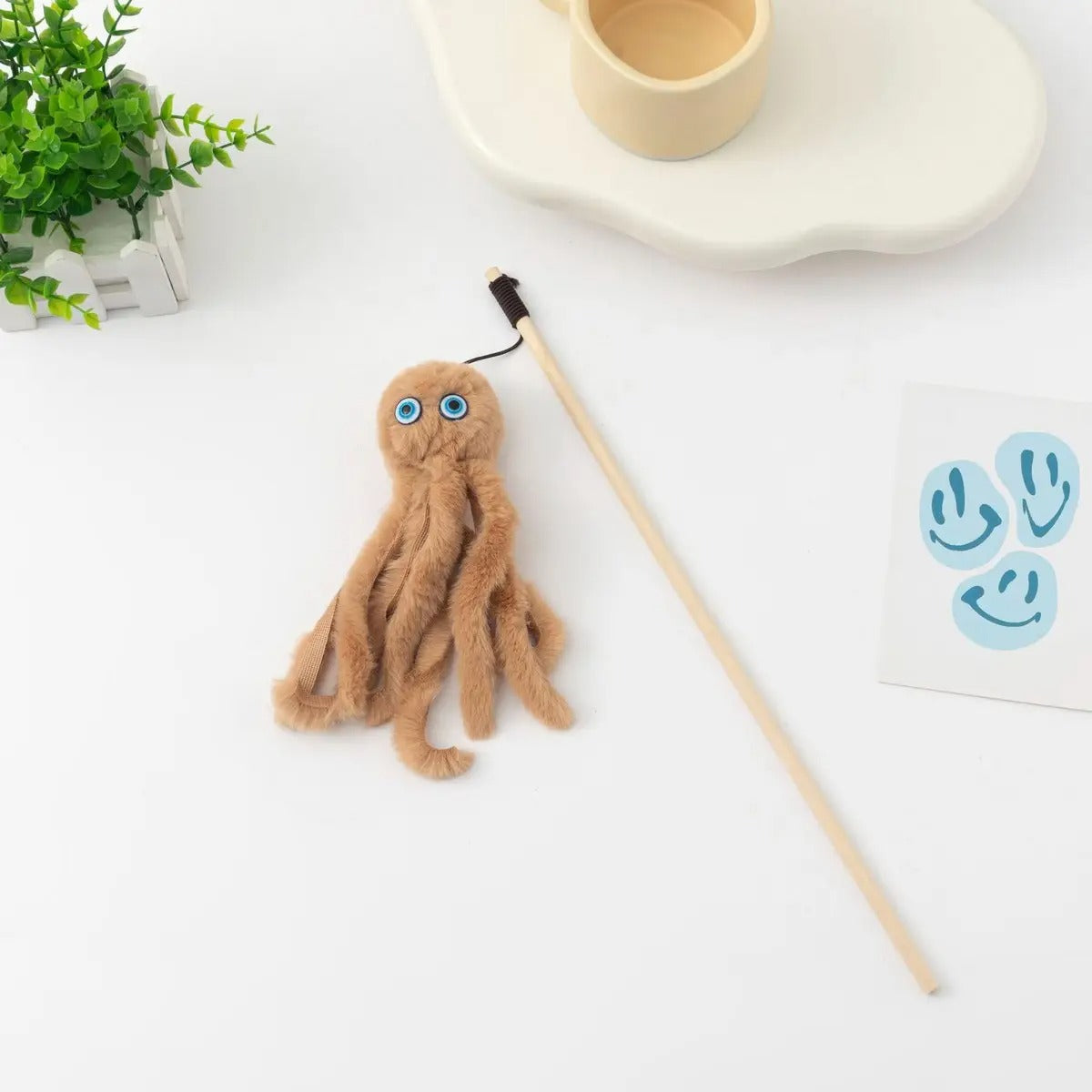 Octopus Teaser Wand – Plush Cat Toy with Wooden Rod_CWMM6802