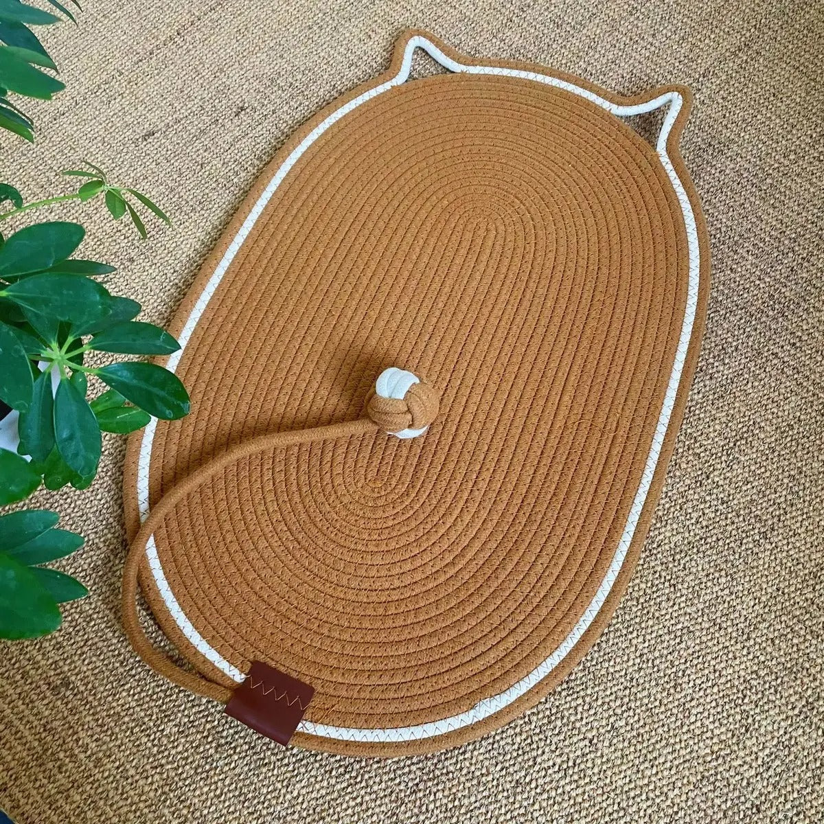 Oval Woven Cat Scratching Mat with Toy Ball_CWMM6566