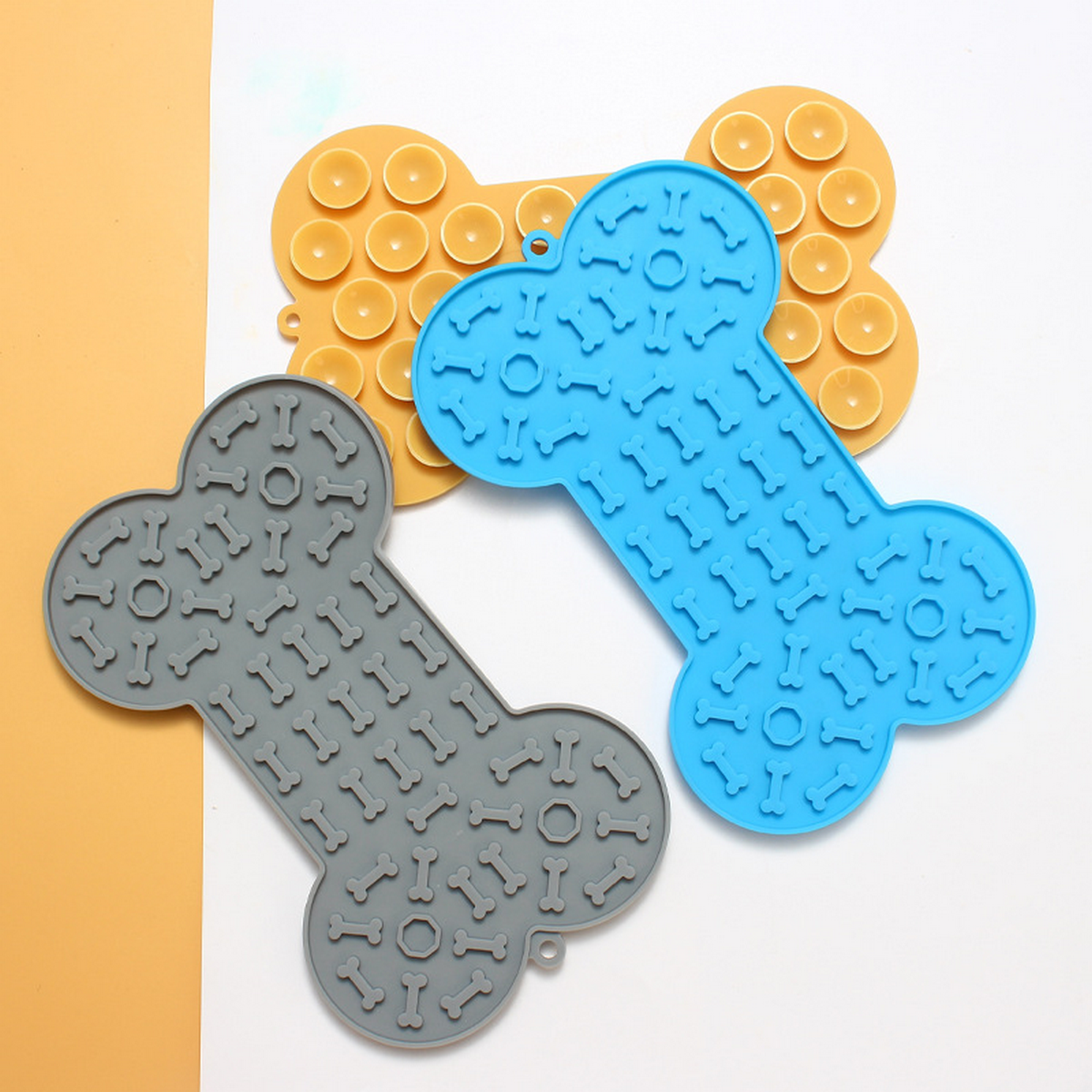 Bone-Shaped Dog Lick Mat – Slow Feeder Pad_CWMM6903