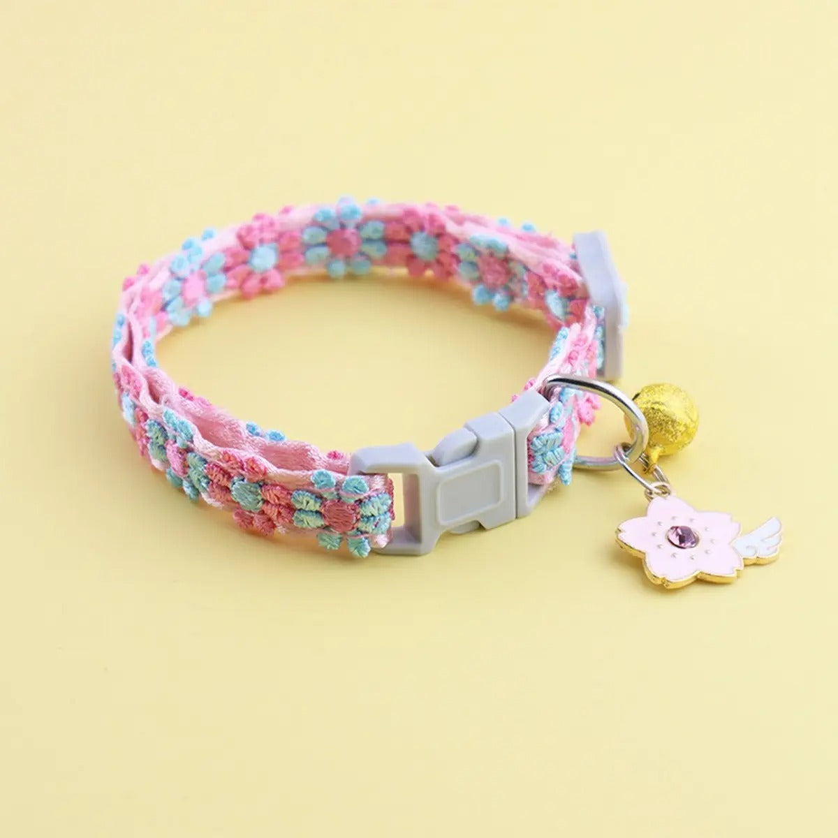 Colorful Lace Pet Collar with Bell for Cats & Dogs_CWMM5963