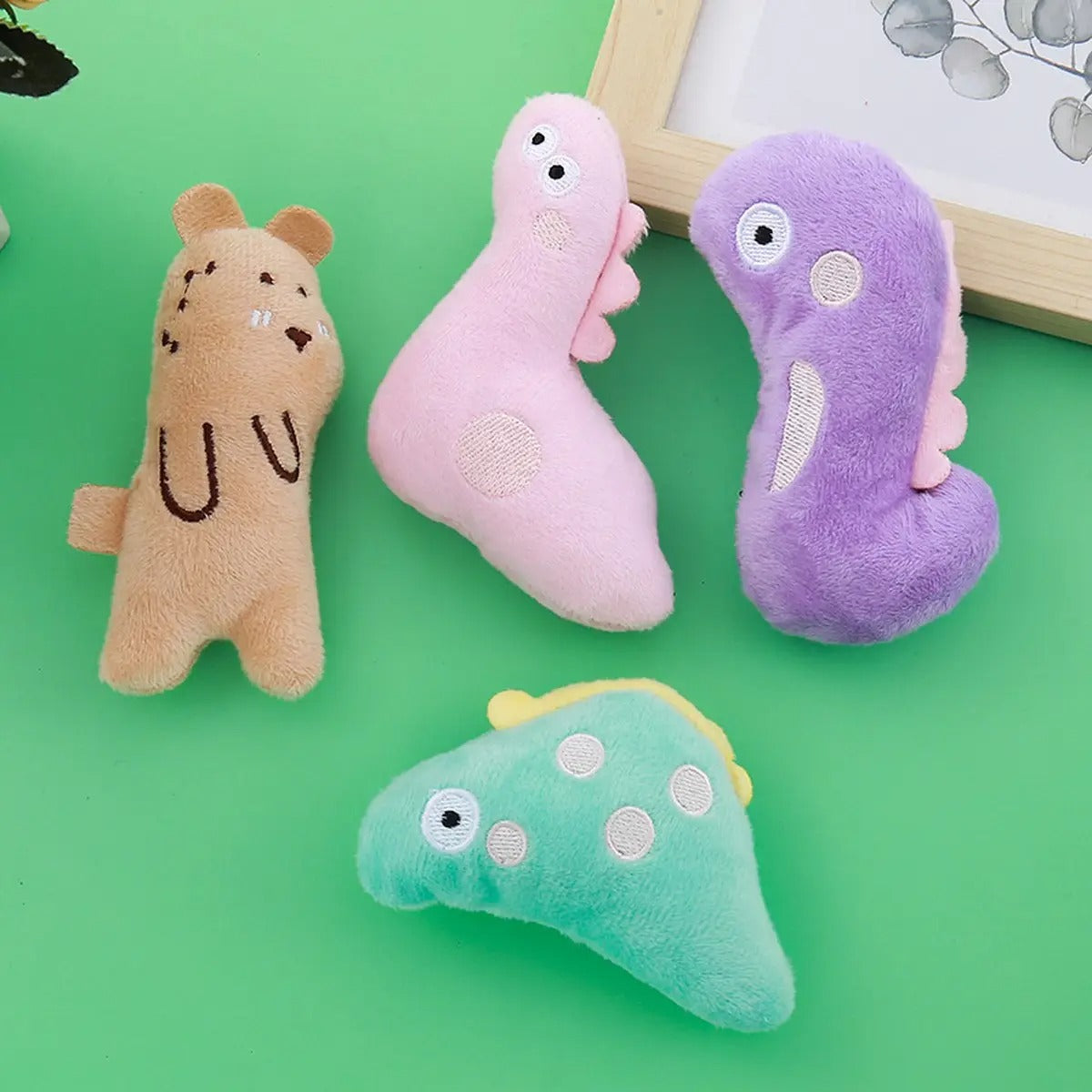 Crinkle Catnip Toy – Interactive & Fun for Kittens_CWMM5402