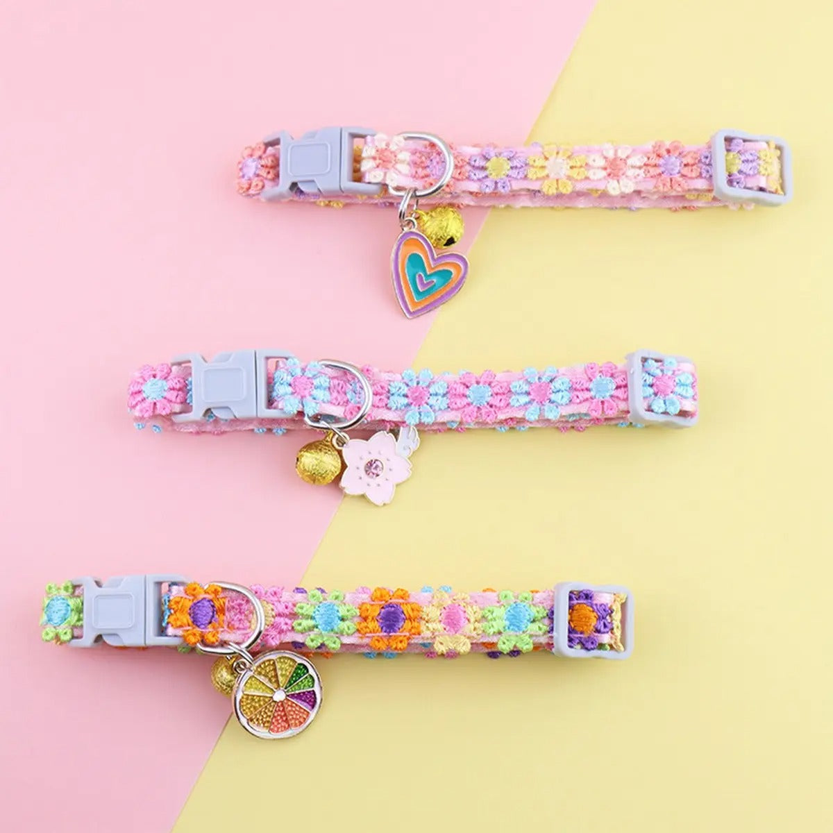 Colorful Lace Pet Collar with Bell for Cats & Dogs_CWMM5963