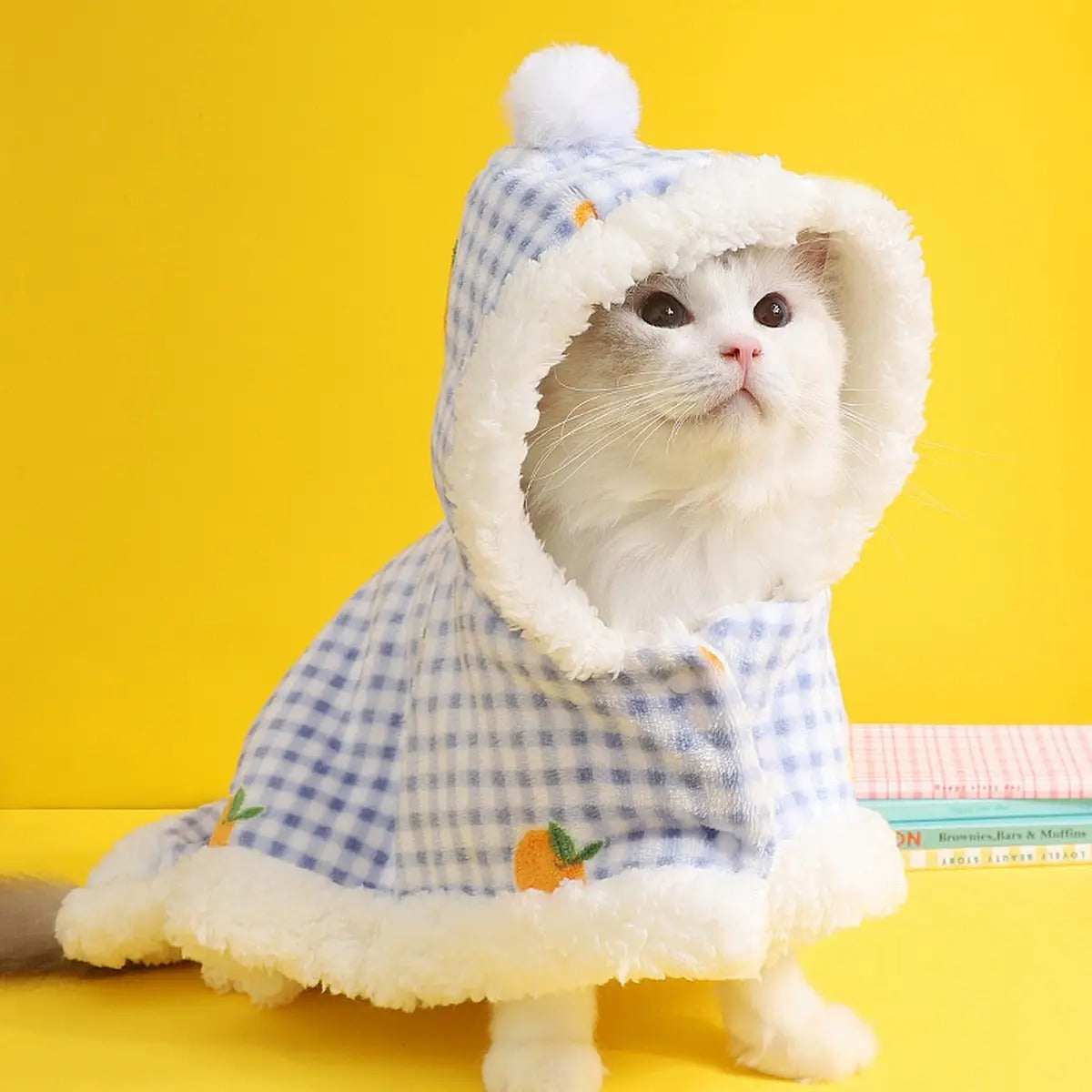 Pet Cape Blanket with Hood – Warm Winter Cloak_CWMM7278