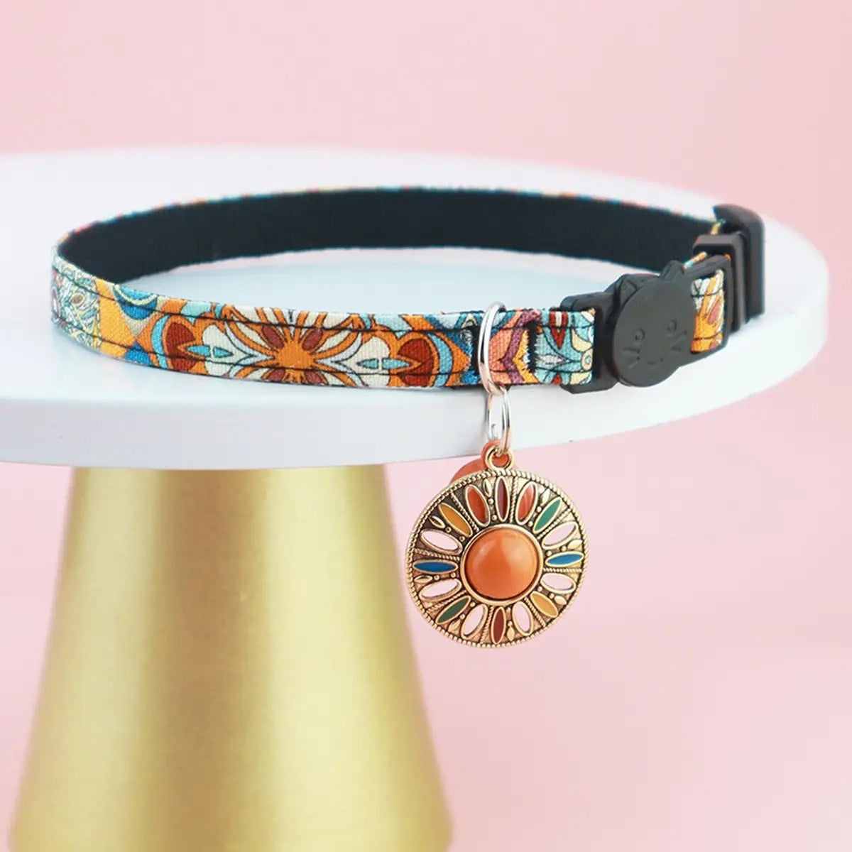 Boho AirTag Pet Collar with Retro Charm_CWMM5970
