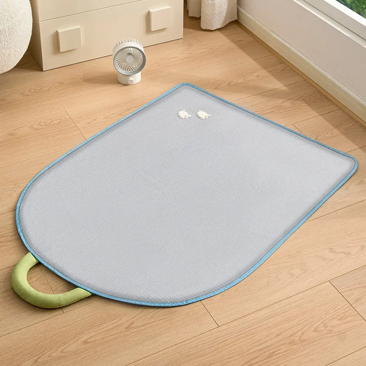 Breathable Woven Pet Cooling Mat – Summer Dog Pad_CWMM7032