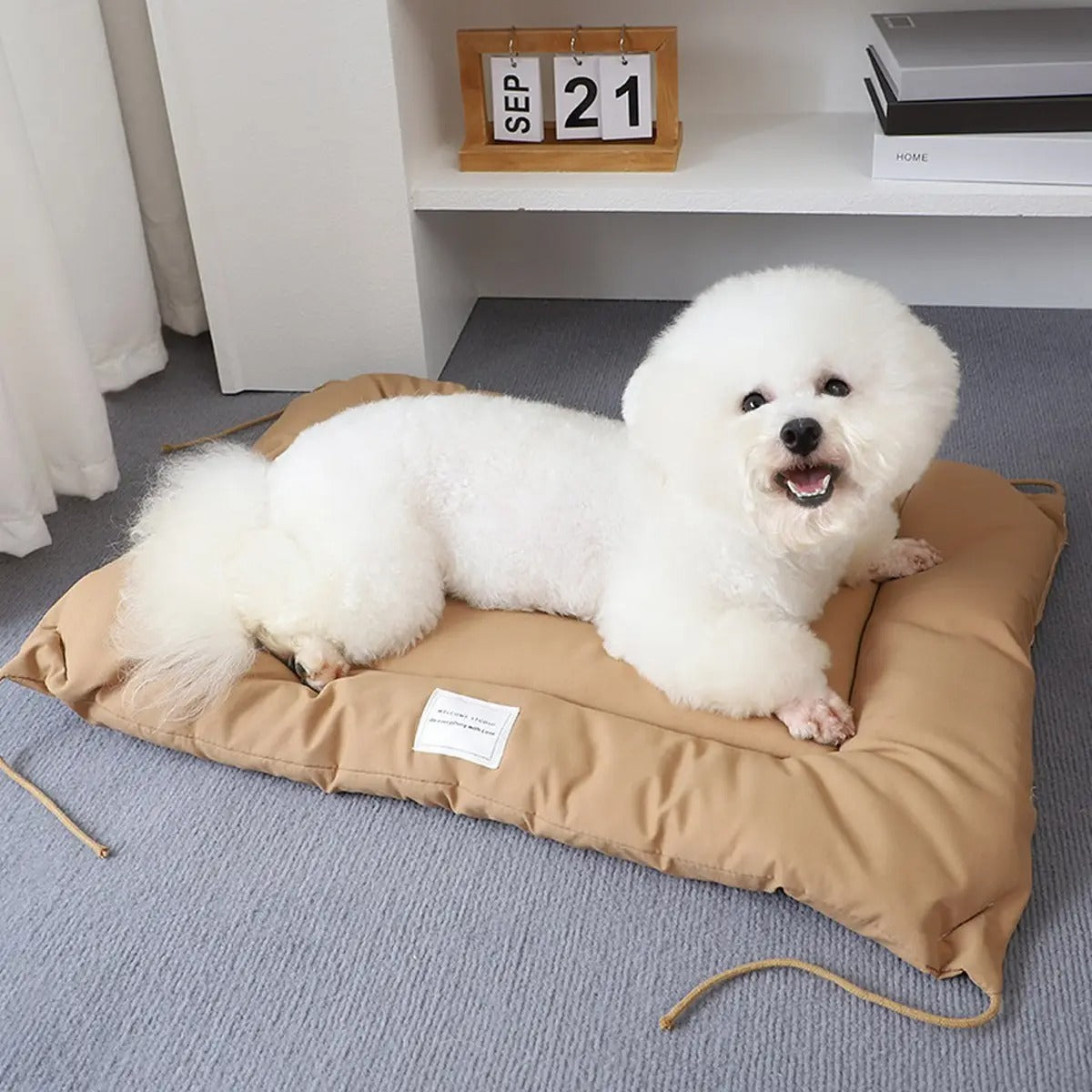All Season Dog Mat with Strap – Pet Bed_CWMM7271