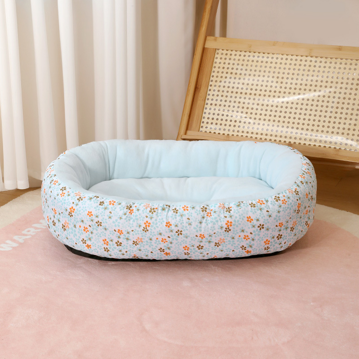 All-Season Pet Bed for Small and Medium Dogs_CWMM7852