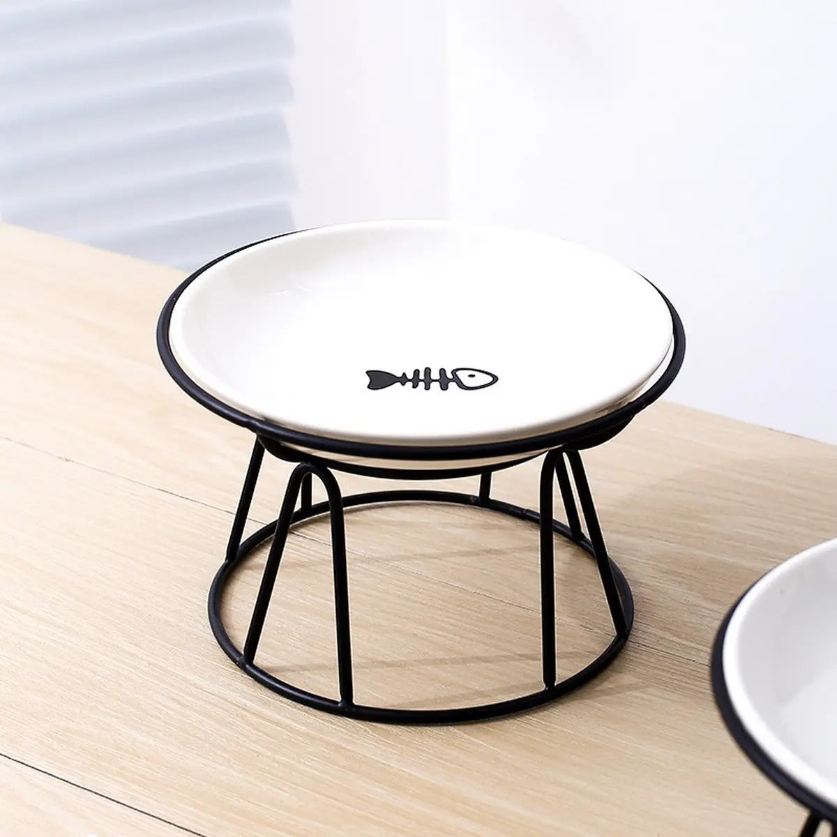 Fishbone Paw Ceramic Pet Bowl with Stand_CWMM5940