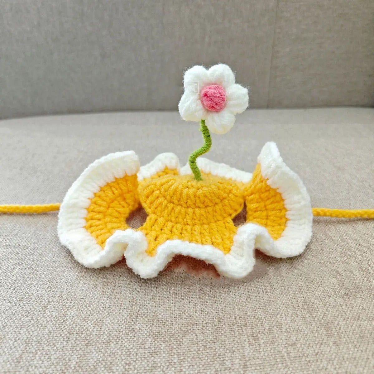 Crochet Flower Sprout Hat for Cats & Dogs_CWAH3694
