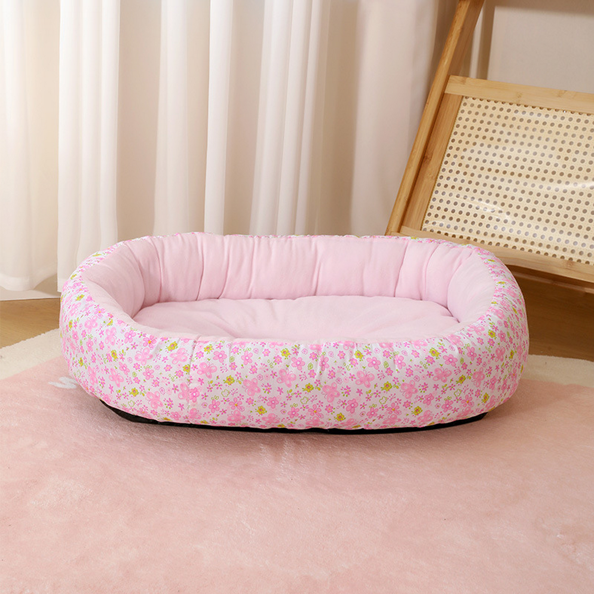 All-Season Pet Bed for Small and Medium Dogs_CWMM7852