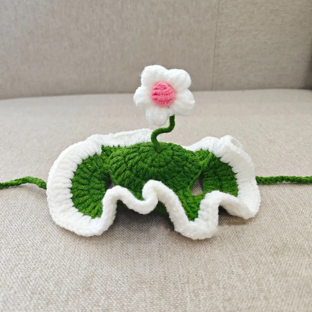 Crochet Flower Sprout Hat for Cats & Dogs_CWAH3694
