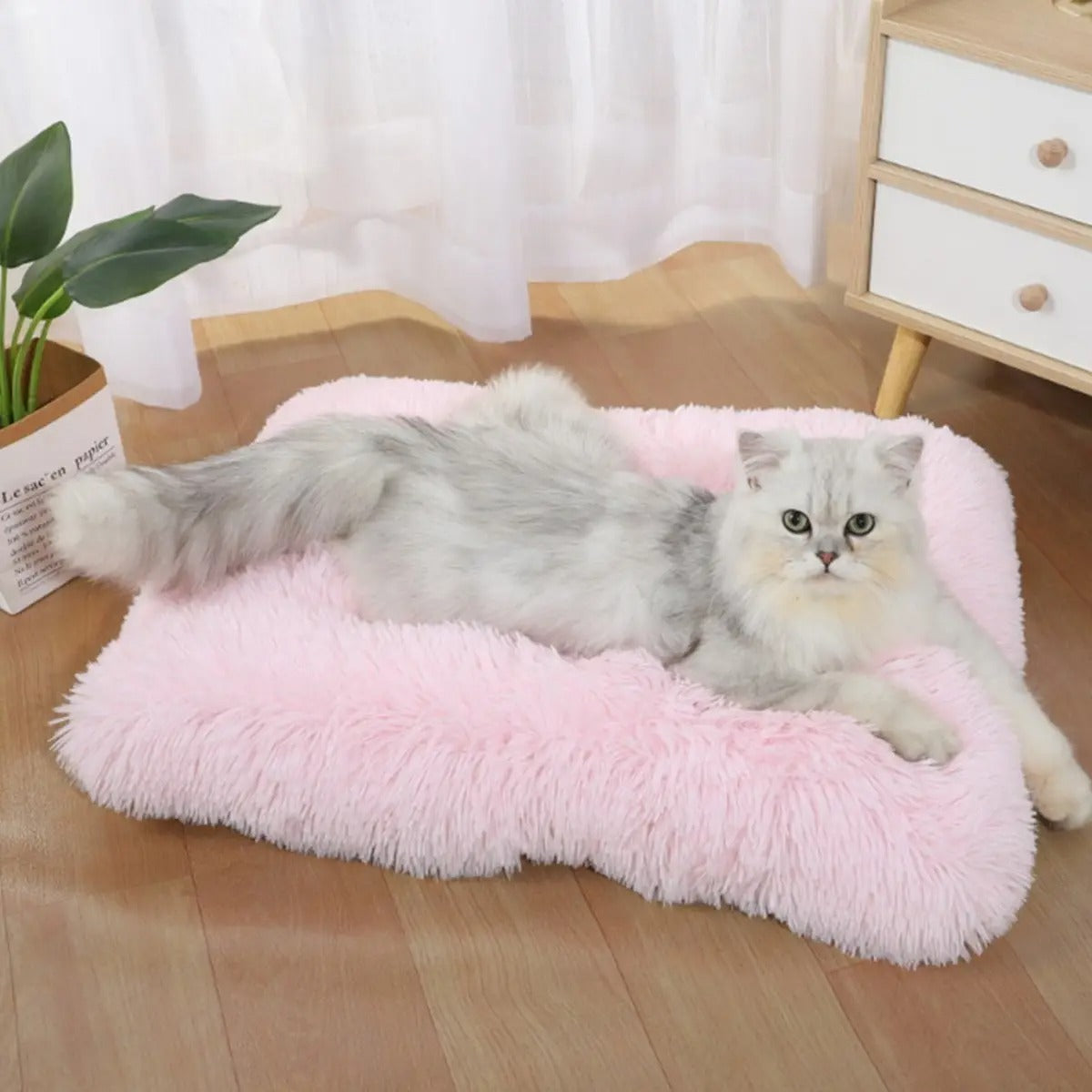 Fluffy Plush Pet Bed Mat for Dogs & Cats_CWMM5281