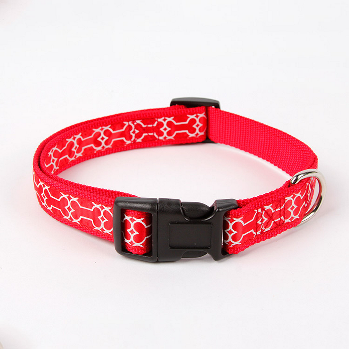 Adjustable Dog Collar with Bone Design for Walks_CWMM7435