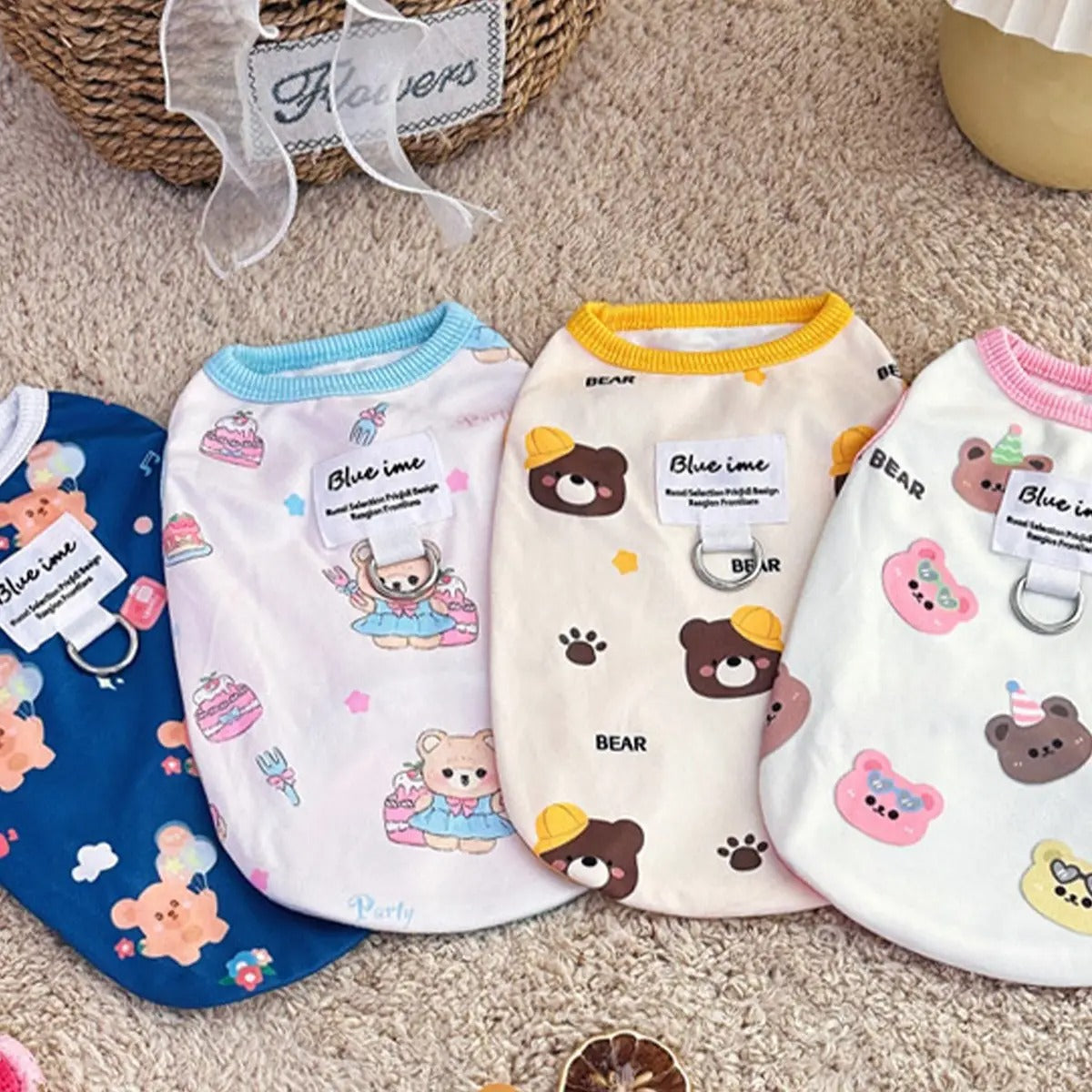 Four Seasons Pet Vest – Soft Fluff, Leash Design_CWMM5851