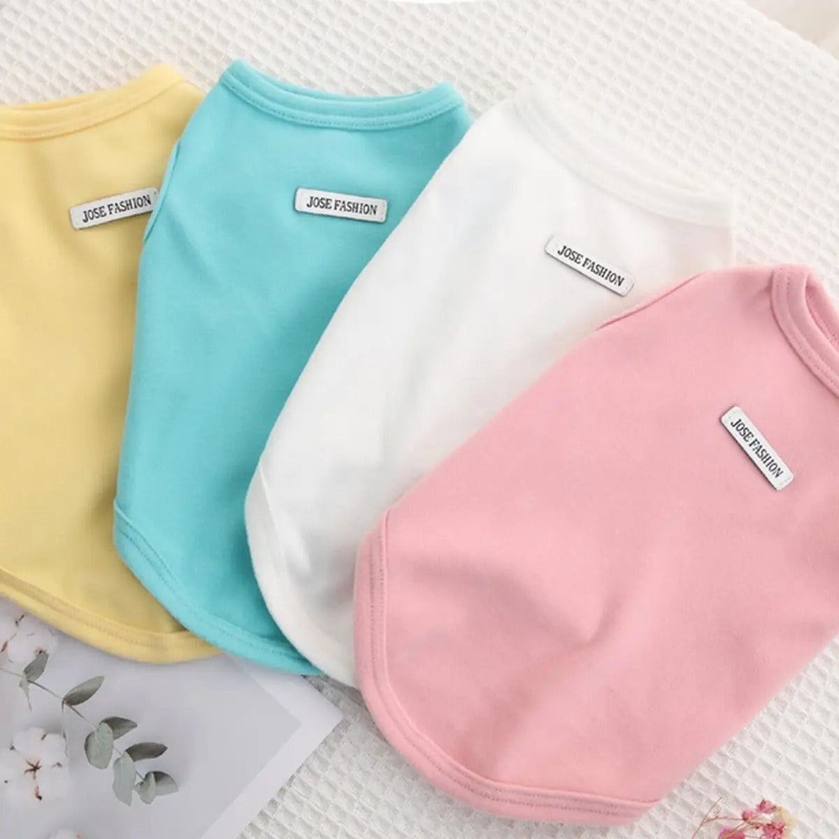 Fall Pet Vest - Warmth and Comfort for Small Dogs_CWMM5853