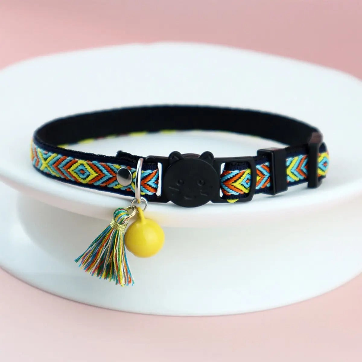 Jacquard Pet Collar With Bell And Tassel_CWMM5964