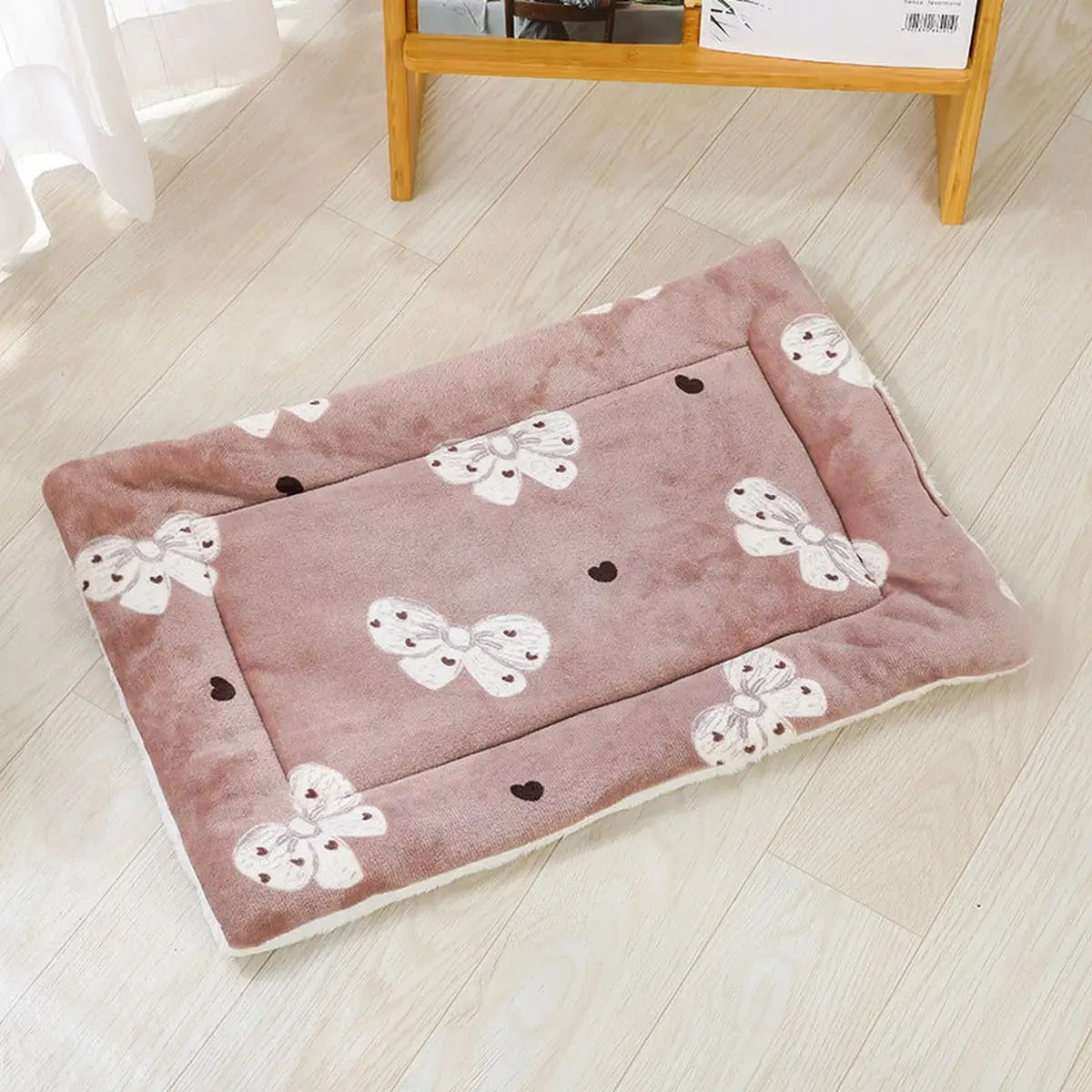 Double-Layer Plush Pet Blanket – Warm & Thick_CWMM5321