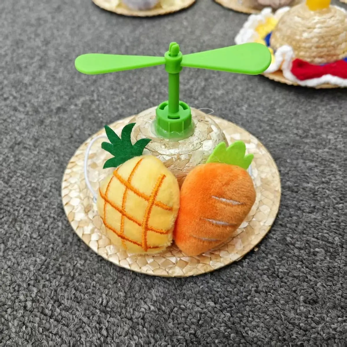 Handmade Straw Hat with Bamboo Prop for Dogs Cats_CWAH3715