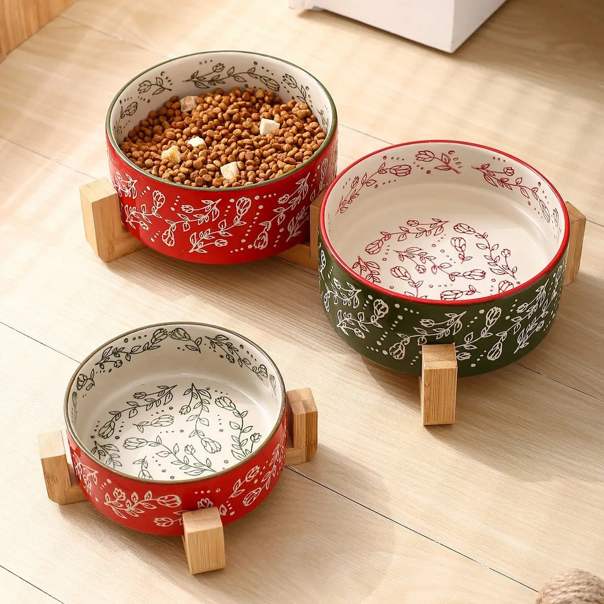 Boho Ceramic Pet Bowl with Wooden Stand_CWMM5944