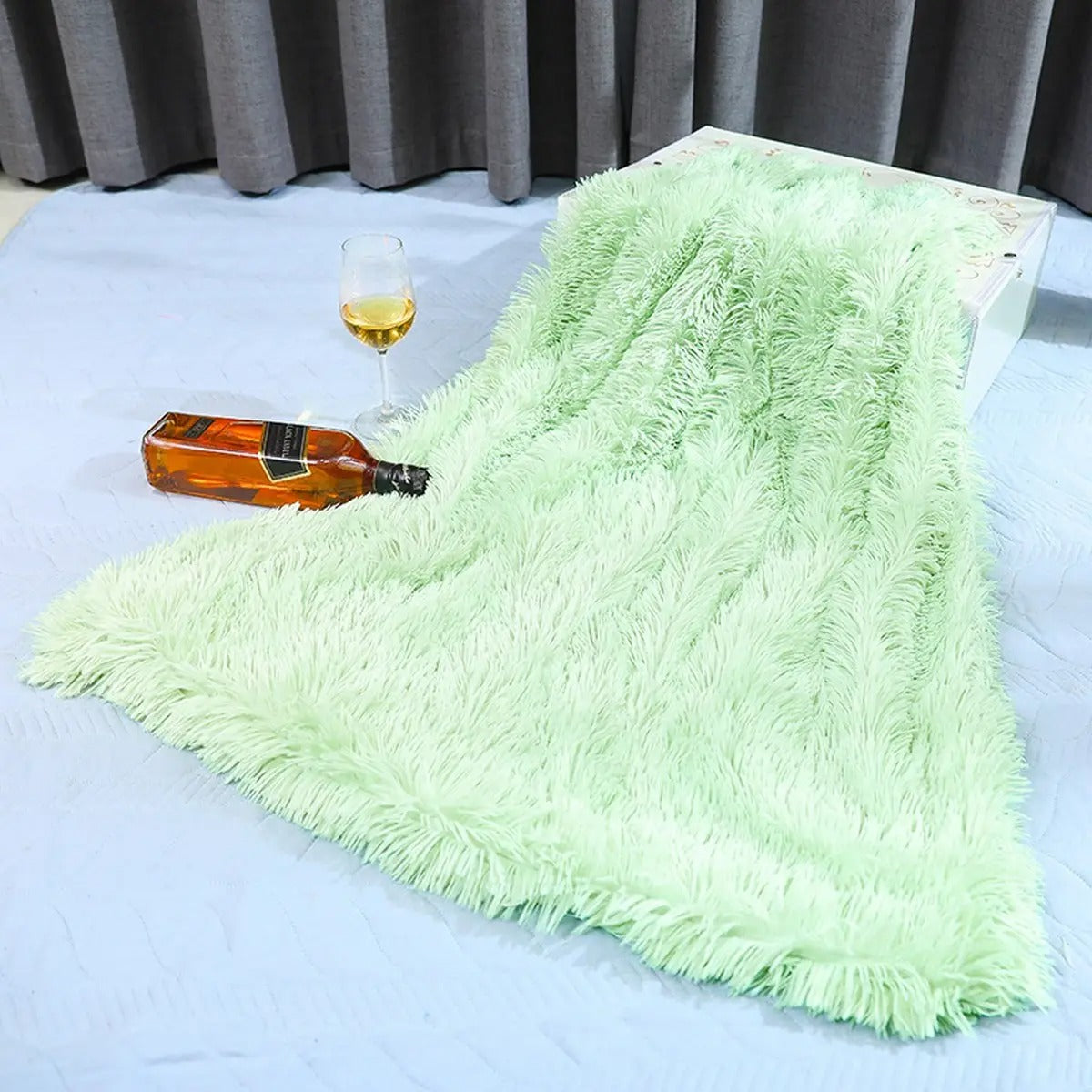Lightweight Plush Pet Blanket for Summer_CWMM5322
