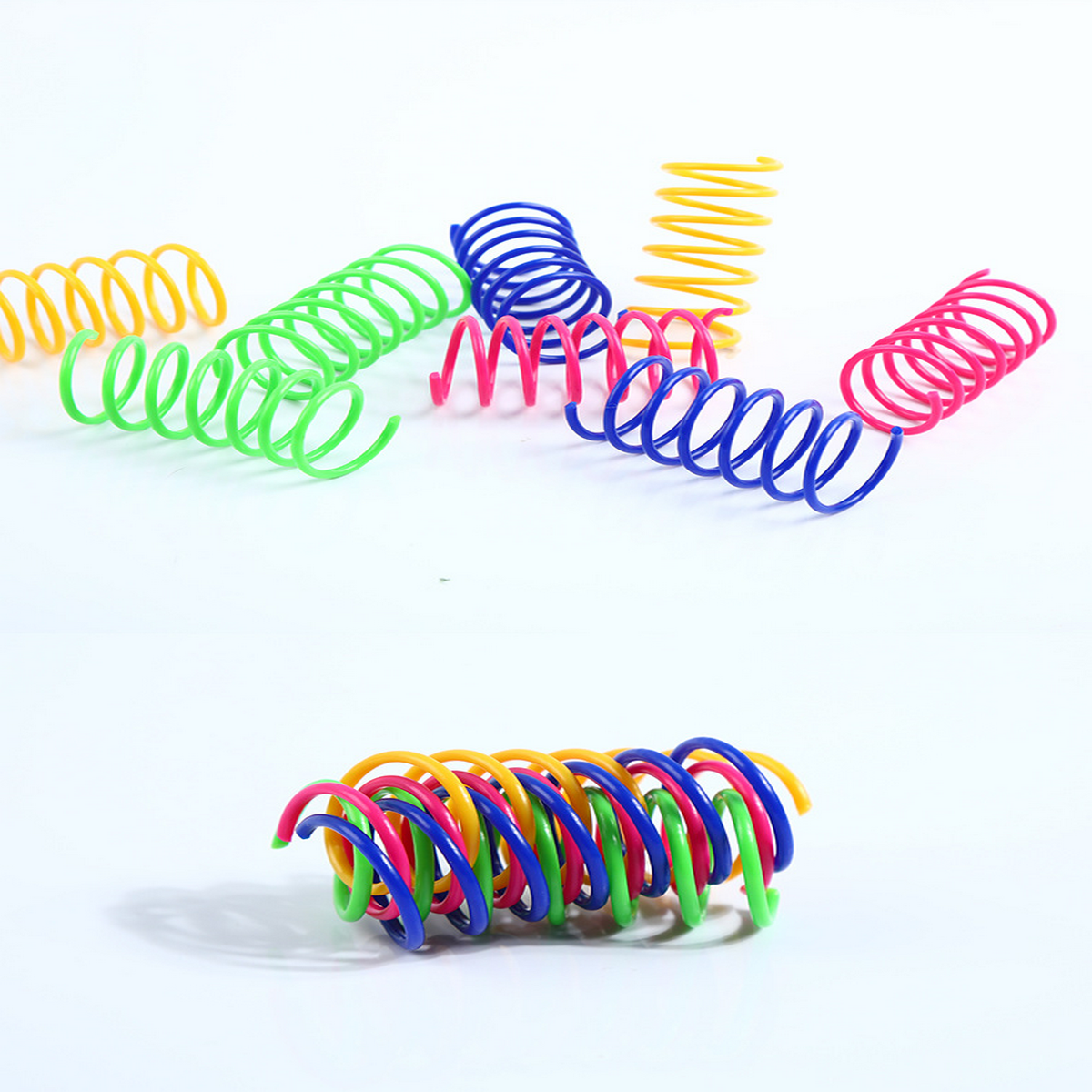 Jumping Spring Toy for Cats – Colorful & Fun_CWMM7178