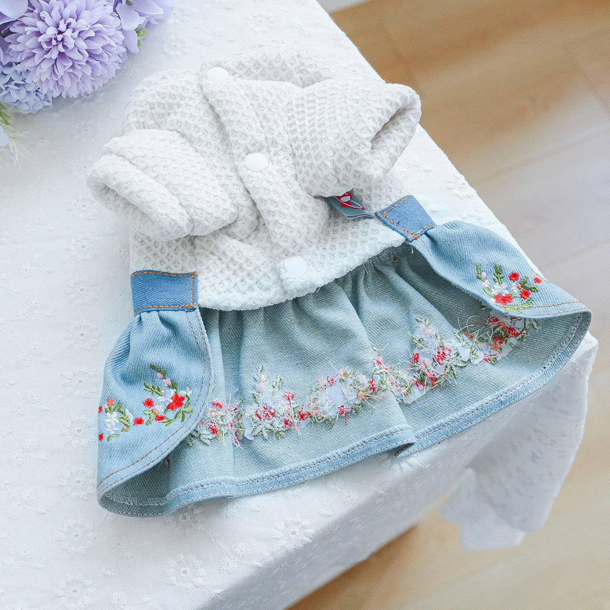 Pet Cozy Denim Dress with Floral Decor_CWMM13090