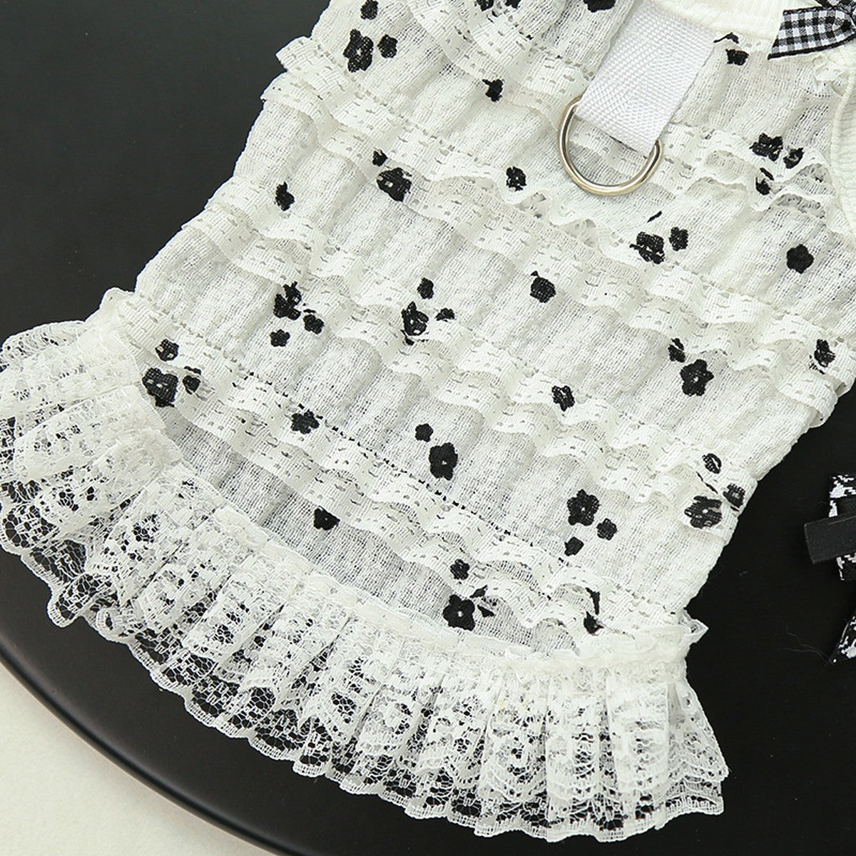 Layered Lace Pet Vest for Cats & Small Dogs_CWMM11058
