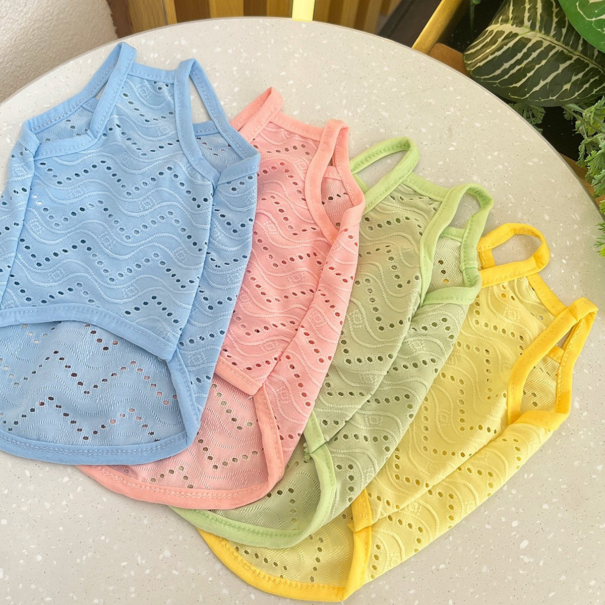 Wholesale Puppy Sleeveless Clothes  For Small Medium Dogs_CWMM11136