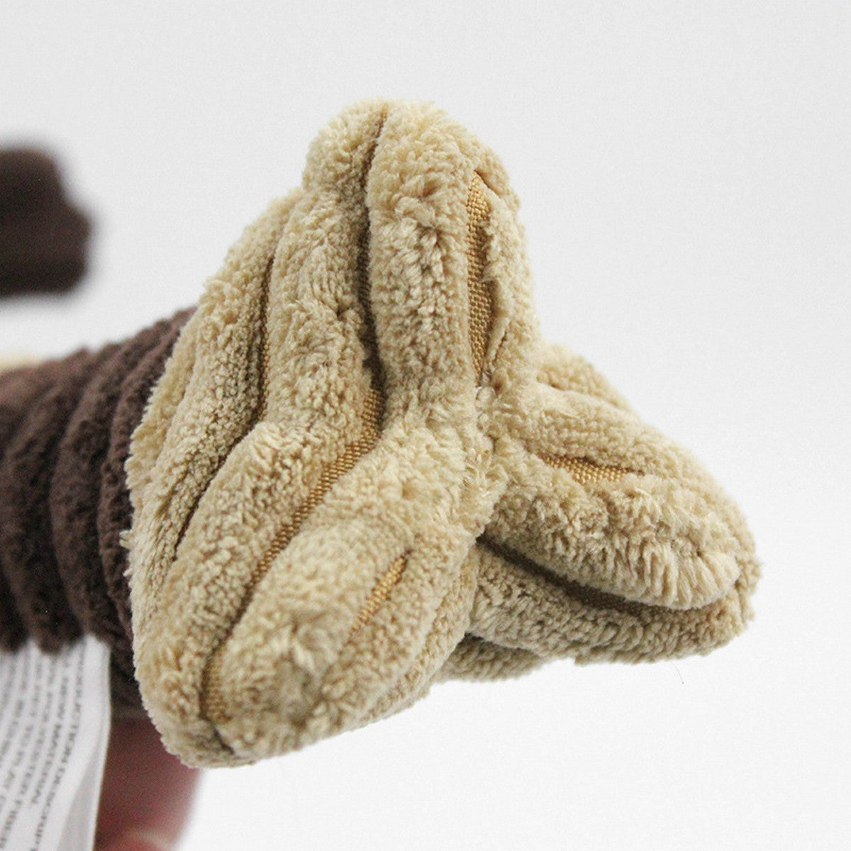 Squeaky Plush Chew Toy for Dogs & Cats_CWMM13298