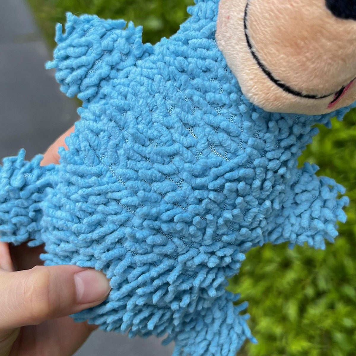 Cartoon Pet Toy – Squeaky Mop Plush Dog Toy_CWMM11163
