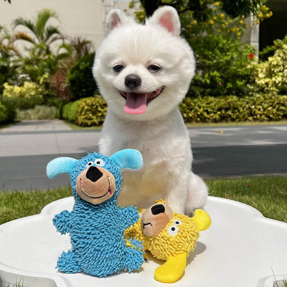 Cartoon Pet Toy – Squeaky Mop Plush Dog Toy_CWMM11163