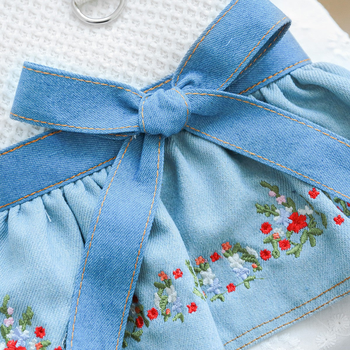 Pet Cozy Denim Dress with Floral Decor_CWMM13090