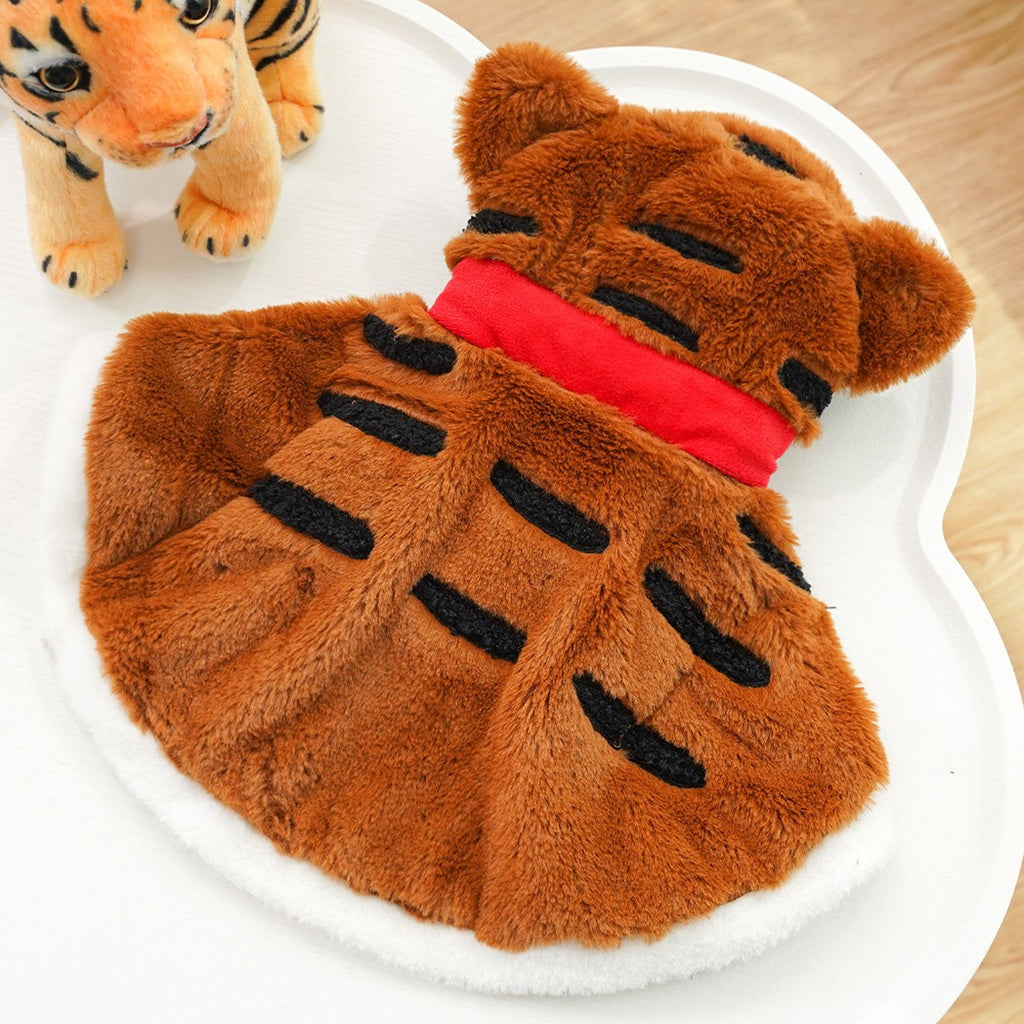 Tiger Plush Pet Cape – Warm Winter Cloak_CWMM11164