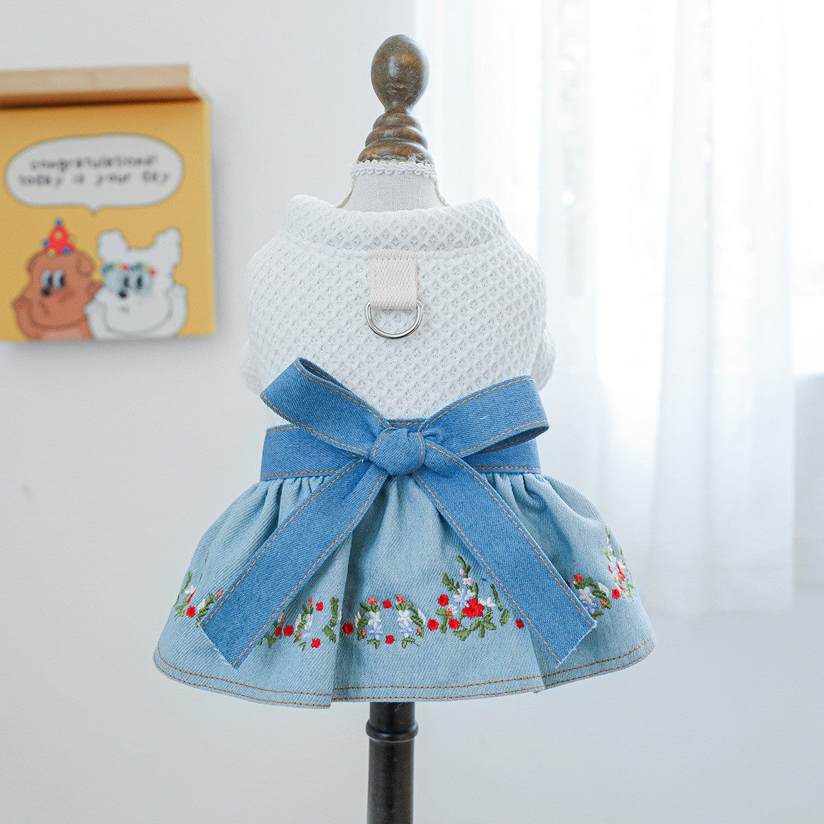 Pet Cozy Denim Dress with Floral Decor_CWMM13090
