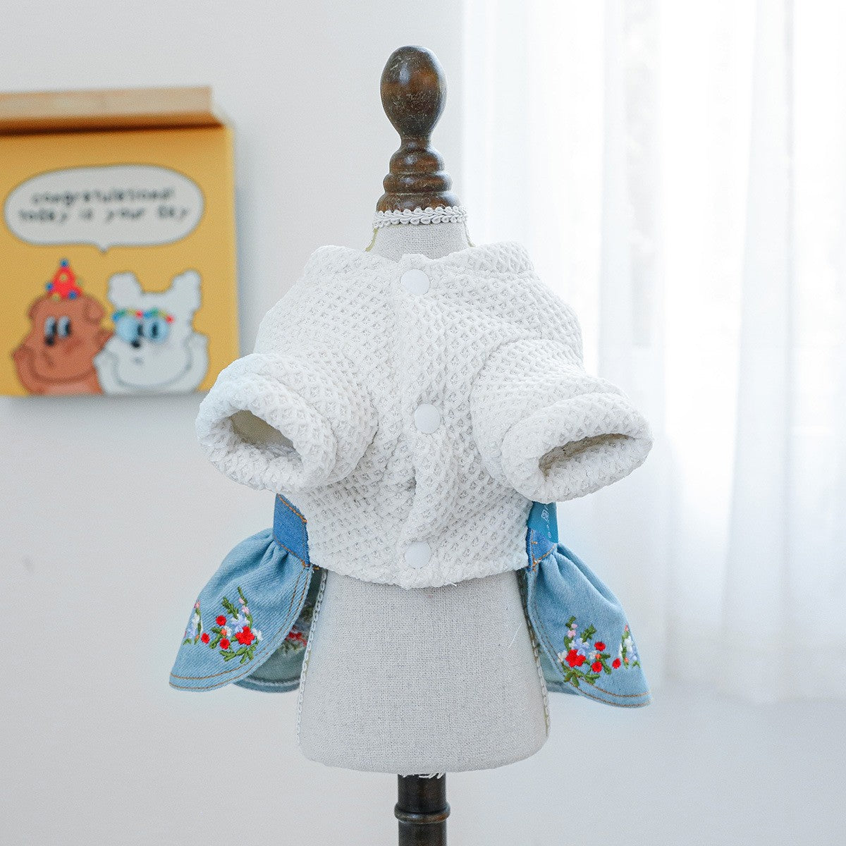 Pet Cozy Denim Dress with Floral Decor_CWMM13090