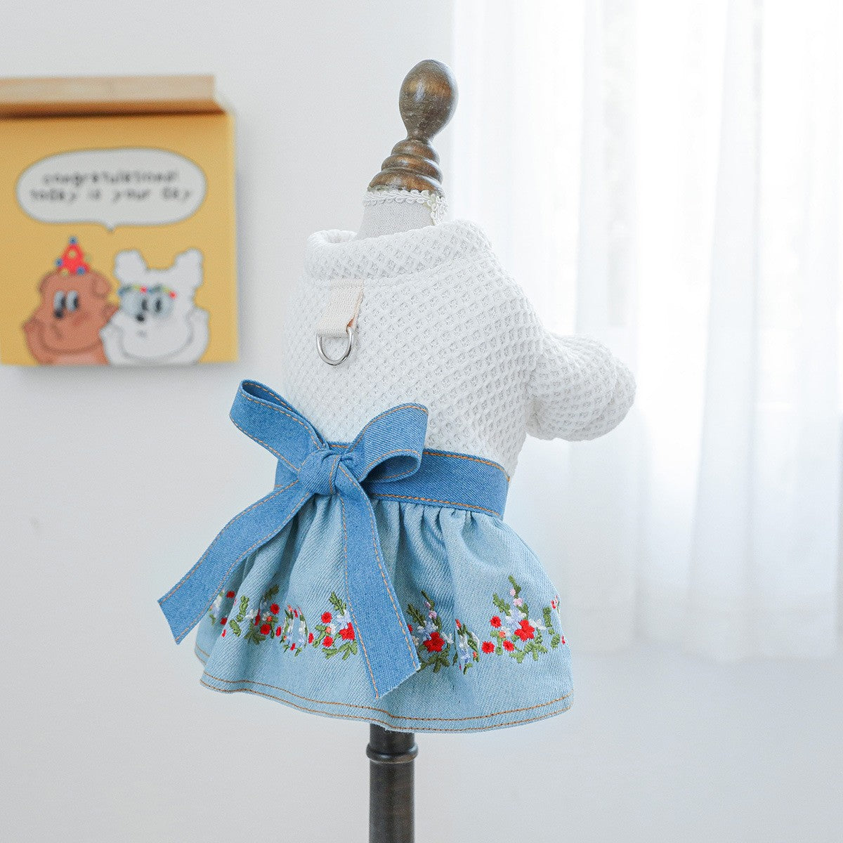 Pet Cozy Denim Dress with Floral Decor_CWMM13090