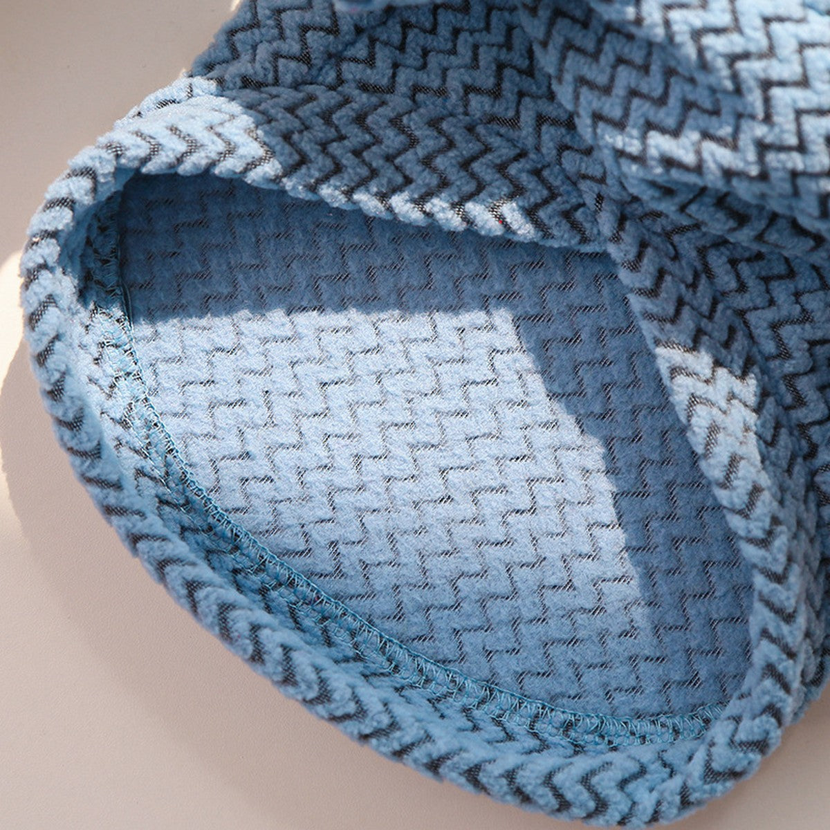 Fashion Pet Coat – Warm Plush Outerwear_CWMM11165