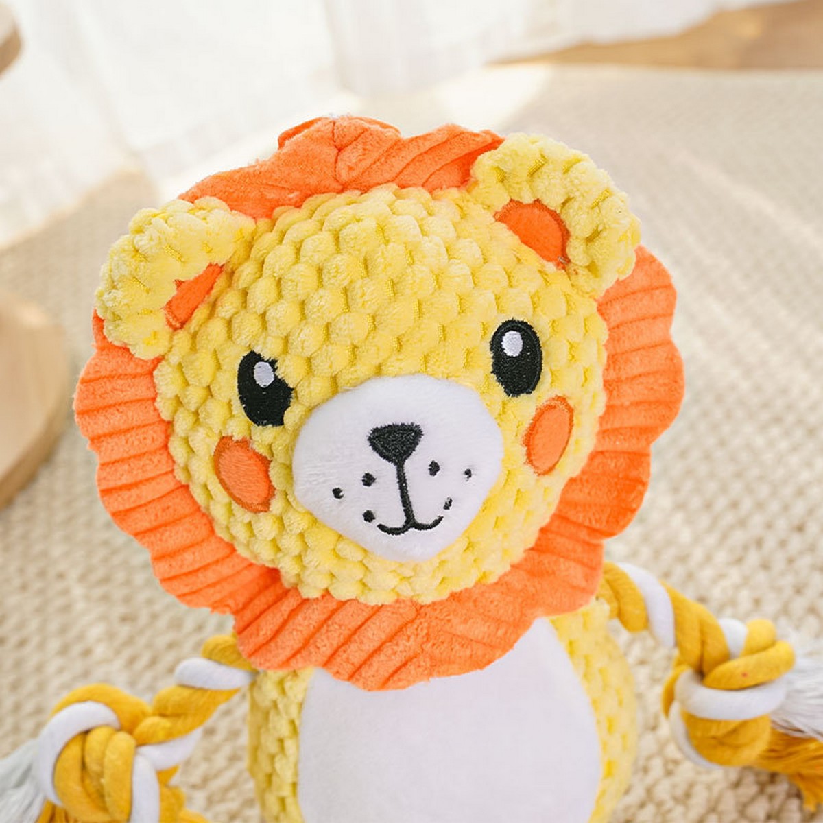 Funny Lion Plush Toy – Dog Cat Squeaky Toy_CWMM11173