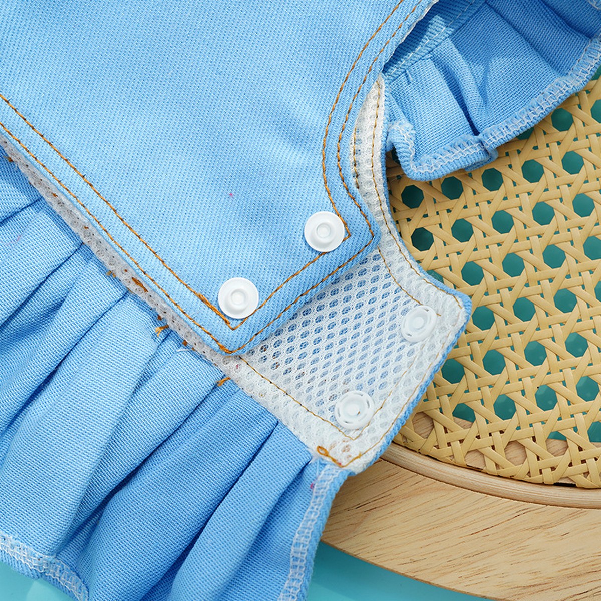 Dog Dresses Cute Denim Overalls with Leash Loop_CWMM11124