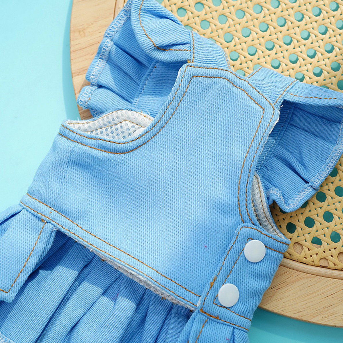 Dog Dresses Cute Denim Overalls with Leash Loop_CWMM11124