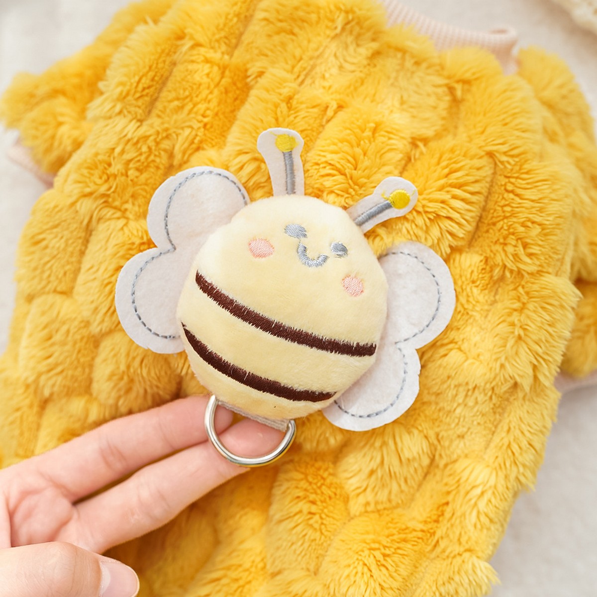 Warm Winter Outfit for Dogs & Cats_CWMM11077