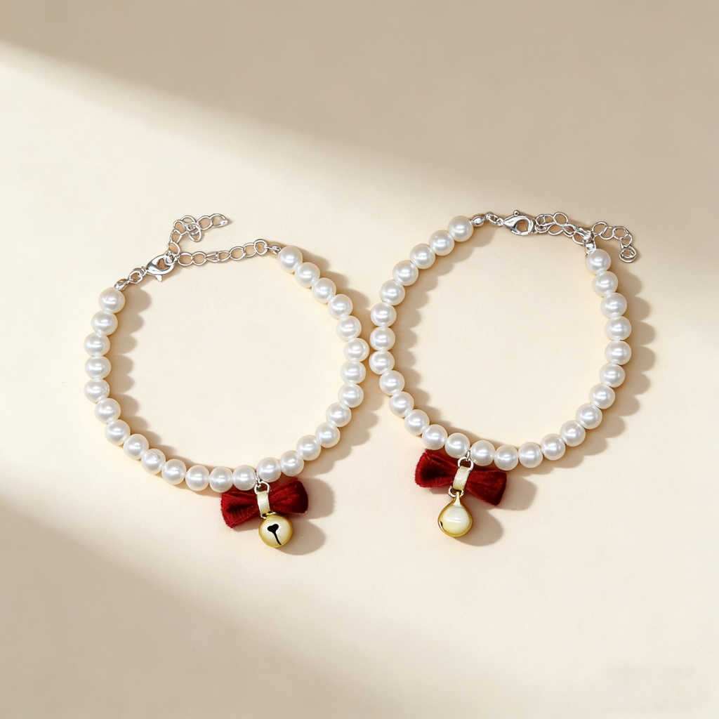 Chic Velvet Bow Pet Collar with Pearl Detail_CWMM13180