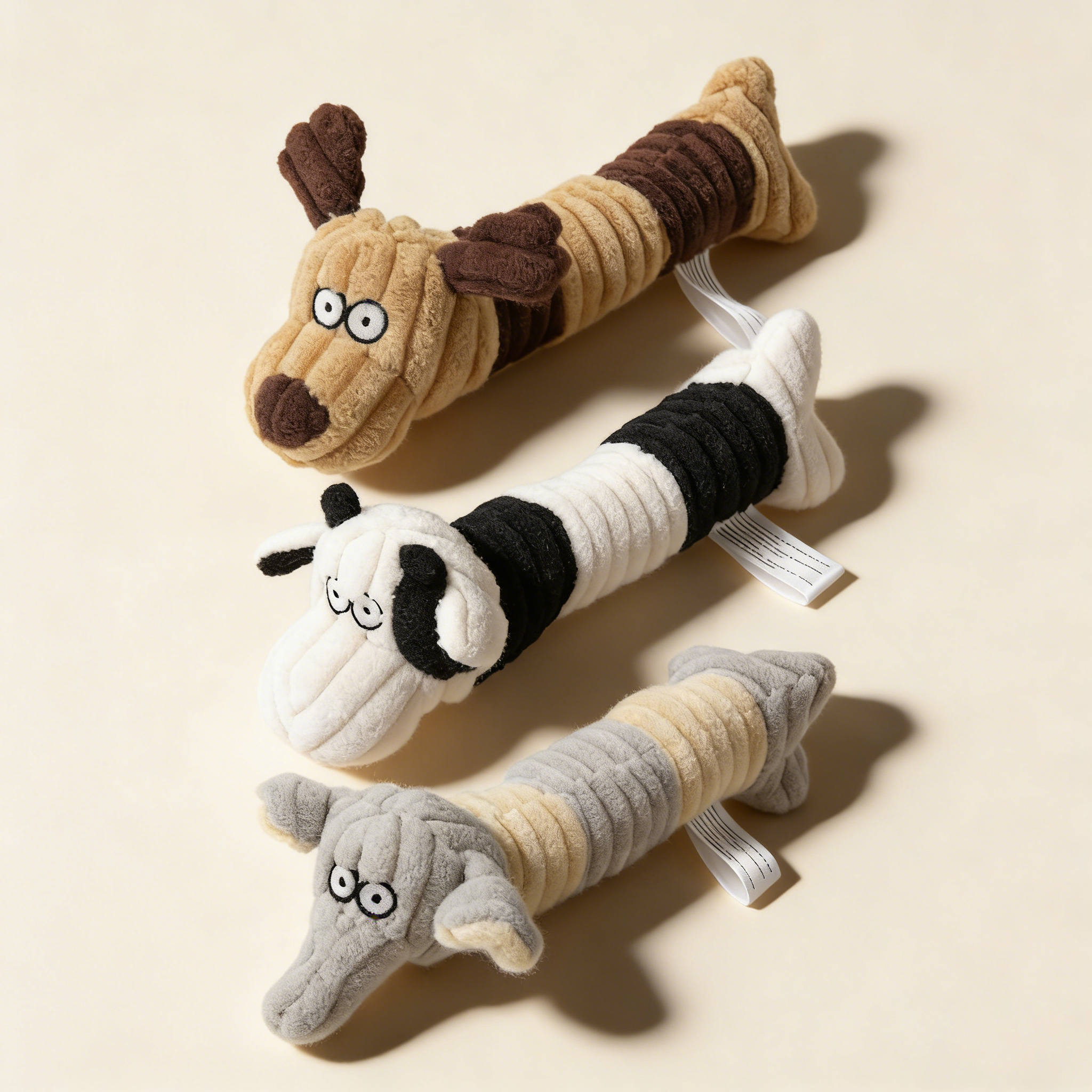 Squeaky Plush Chew Toy for Dogs & Cats_CWMM13298