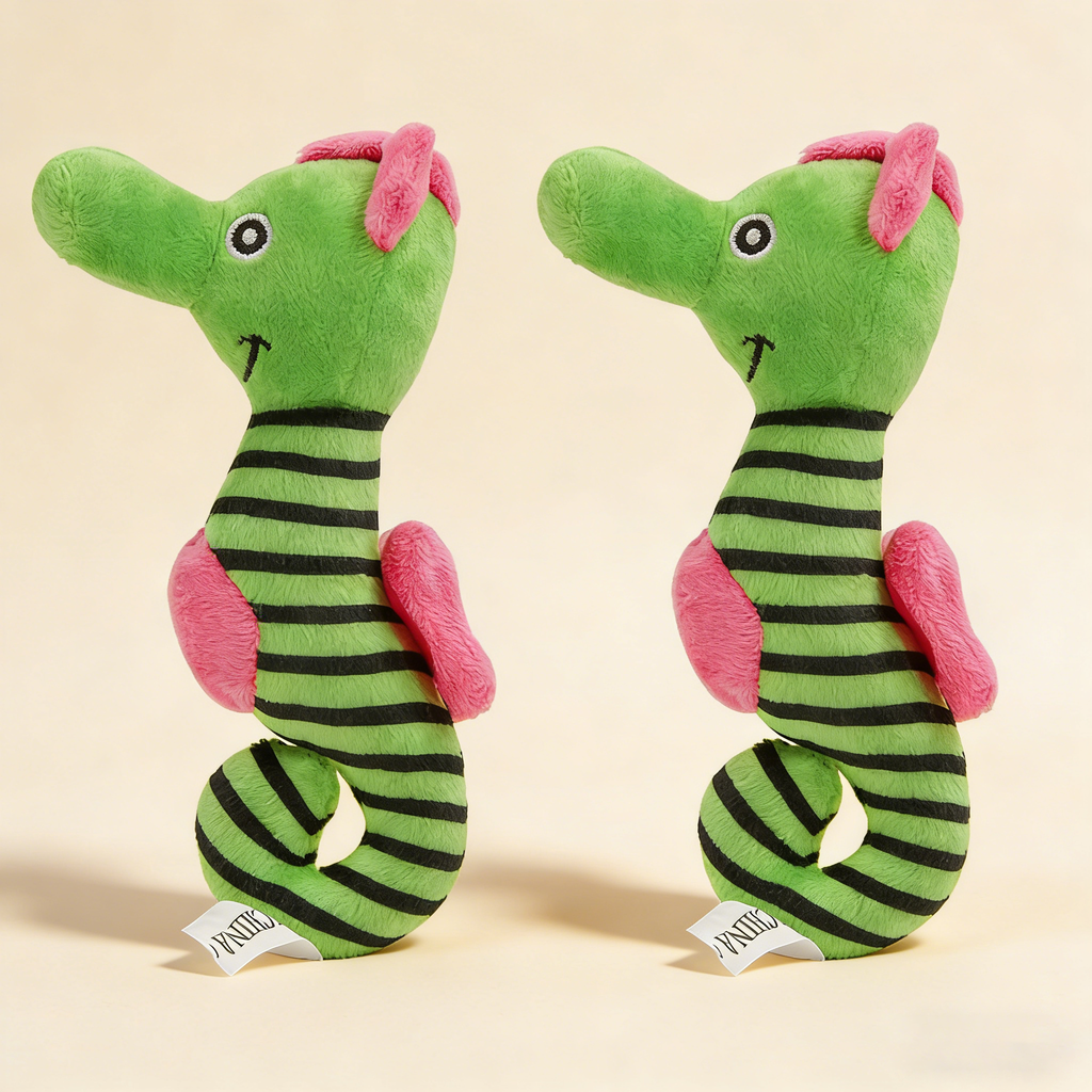 Squeaky Seahorse Toy for Cats & Dogs_CWMM13300