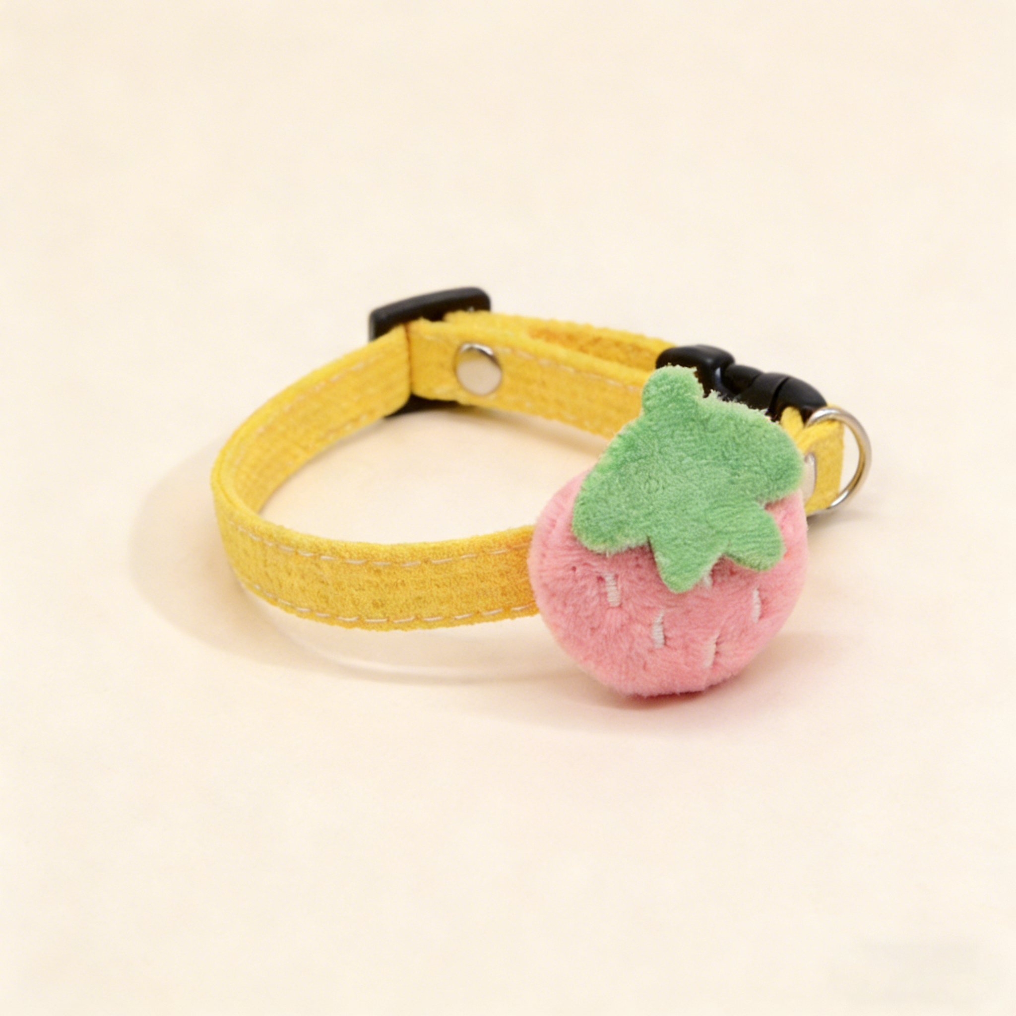 Small Pet Collar Strawberry Cartoon Style_CWMM13177