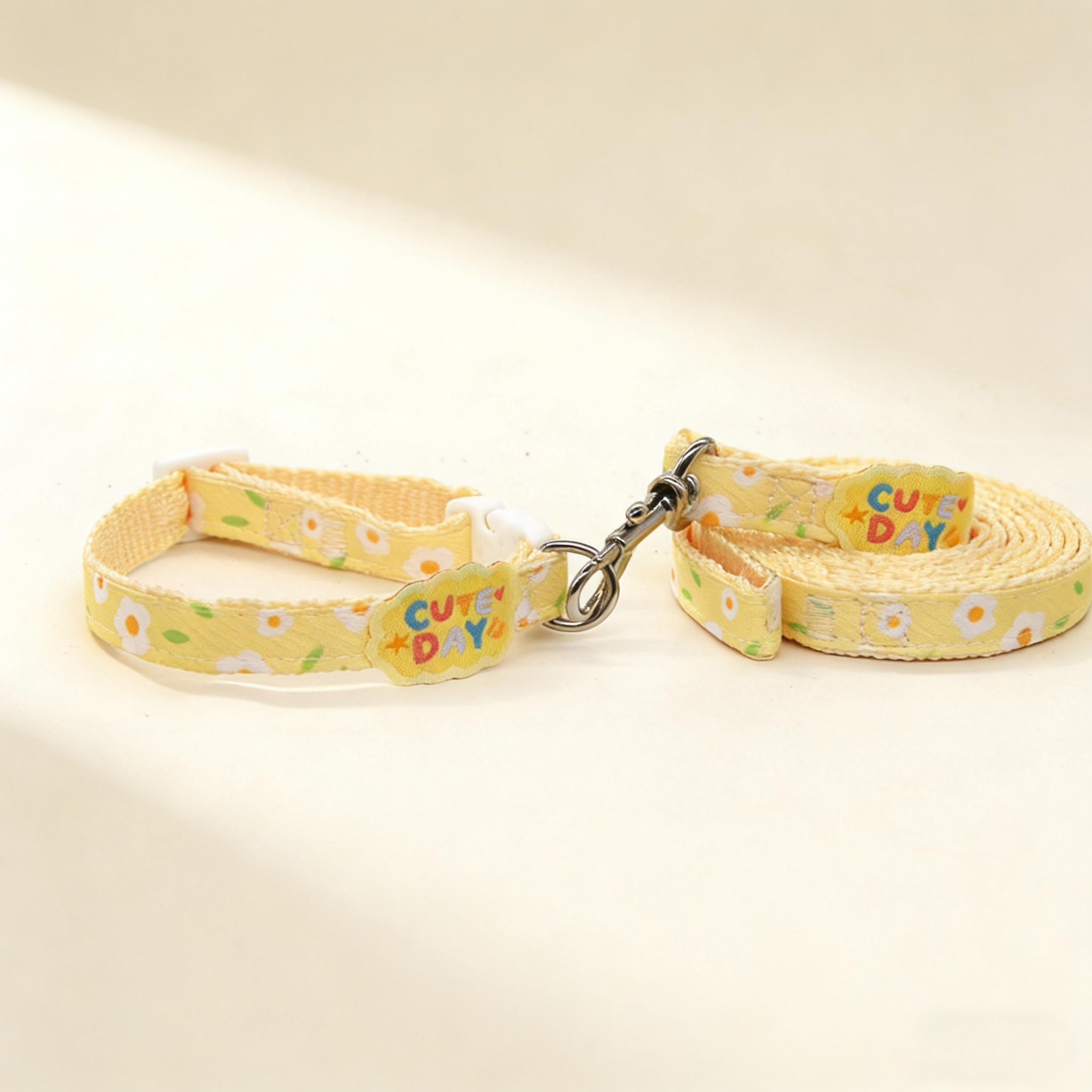 Cute Pet Collar Cartoon Flower Standard Buckle_CWXQ4-03MXQ